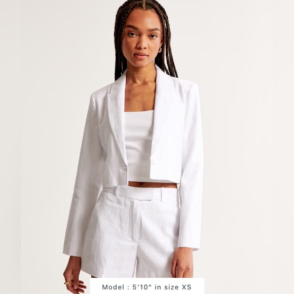 Abercrombie & Fitch // Cropped Tweed Blazer (L - White) *NWT* (Discontinued) - Picture 14 of 14